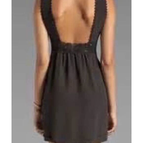 Stone Cold Fox Little Black Mini Dress with Crochet Waist Size 2 fits like a 4-6 - Picture 7 of 8